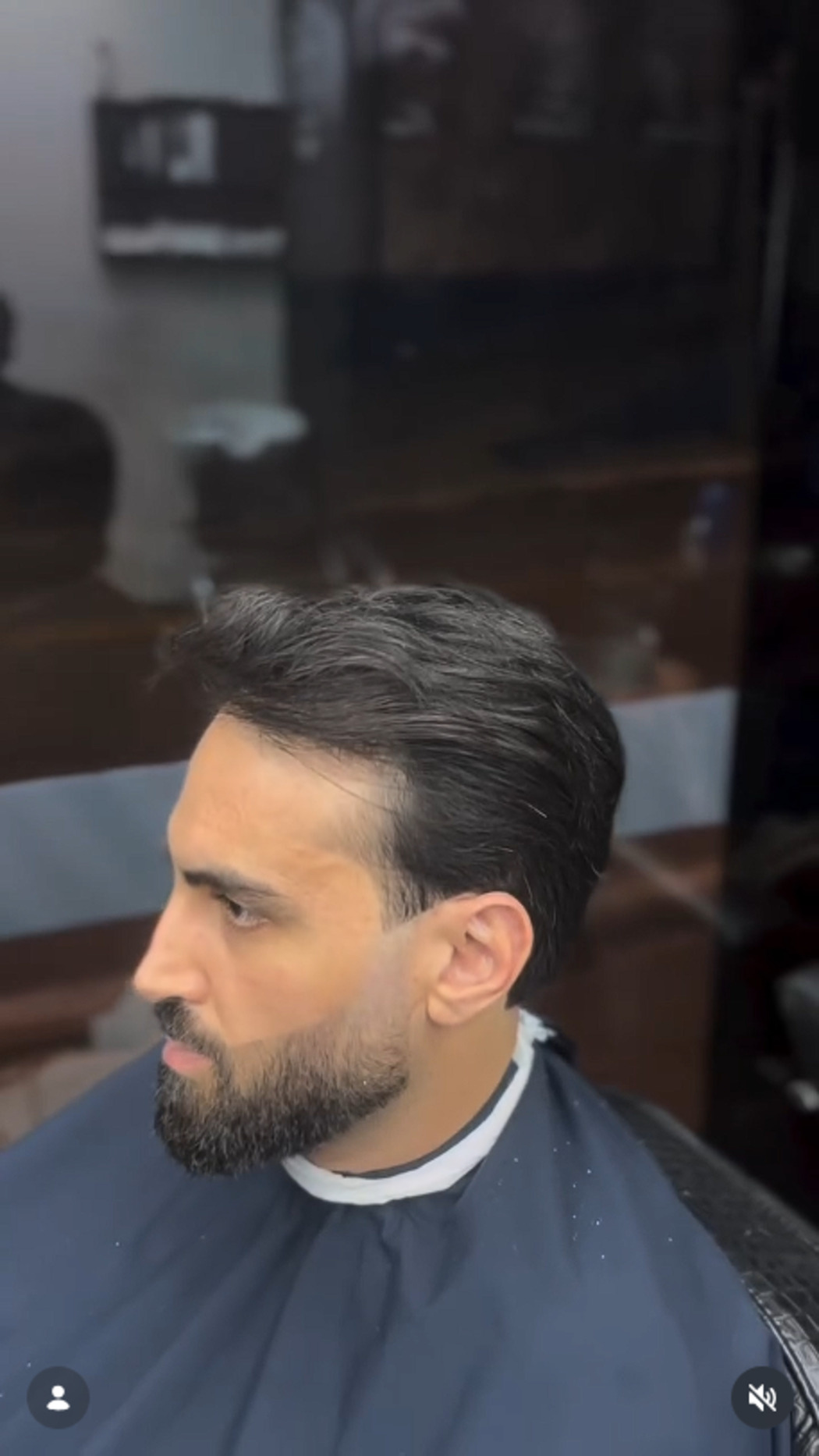 Corte clássico feito pela Barbearia Teles